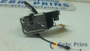 Gebruikte Deurslot Mechaniek 4Deurs rechts-voor Citroen C3 (FC/FL/FT) 1.6 16V Prijs € 15,00 Margeregeling aangeboden door Autorec. Gebr. Prins b.v.