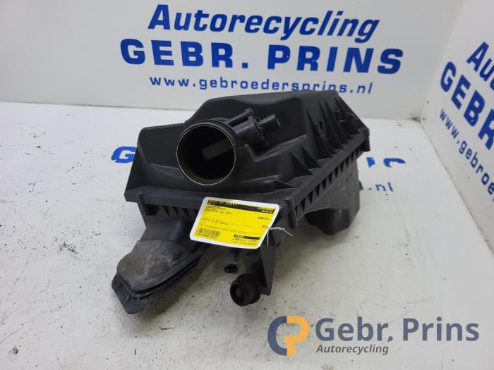 Gebruikte Luchtfilterhuis Opel Astra J Sports Tourer (PD8/PE8/PF8) 1.4 Turbo 16V Prijs € 35,00 Margeregeling aangeboden door Autorec. Gebr. Prins b.v.