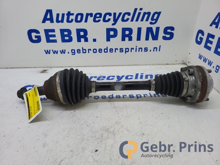 Gebruikte Steekas links-voor Volkswagen Tiguan (AD1) 1.4 TSI 16V Prijs € 150,00 Margeregeling aangeboden door Autorec. Gebr. Prins b.v.