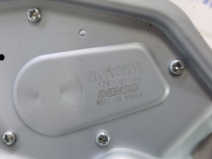 Ruitenwissermotor achter van een Kia Niro I (DE) 1.6 GDI PHEV 2016