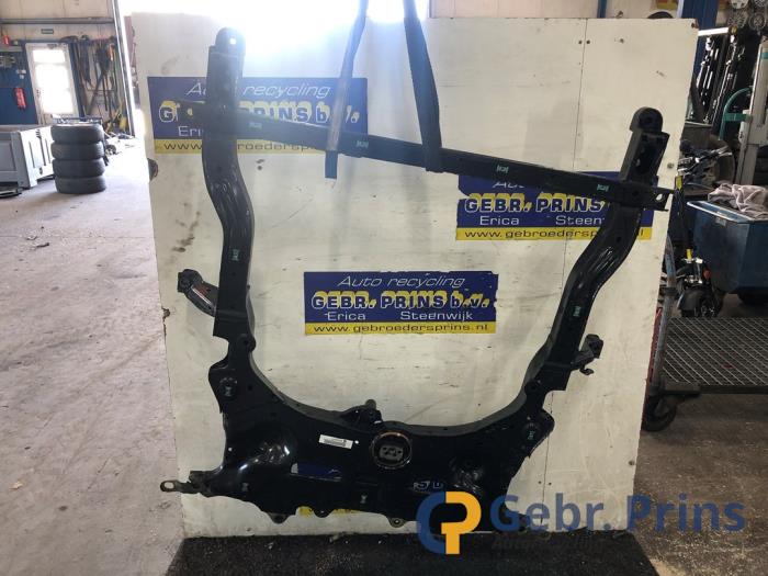 Gebruikte Subframe Opel Astra K 1.2 Turbo 12V Prijs € 200,00 Margeregeling aangeboden door Autorec. Gebr. Prins b.v.