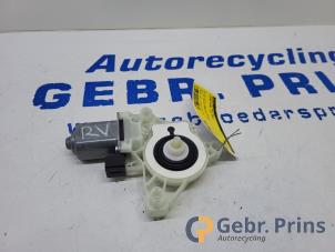 Gebruikte Motor portierruit Cupra Born 58 Prijs € 35,00 Margeregeling aangeboden door Autorec. Gebr. Prins b.v.