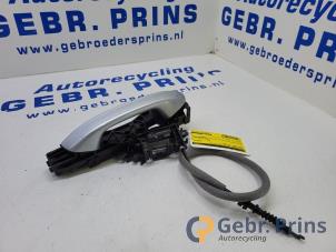 Gebruikte Portiergreep 4Deurs links-achter Cupra Born 58 Prijs € 35,00 Margeregeling aangeboden door Autorec. Gebr. Prins b.v.