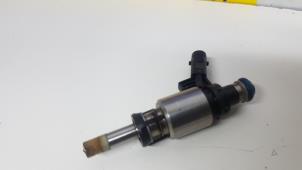 Gebruikte Injector (benzine injectie) Skoda Superb Combi (3TAC/TAF) 1.8 TSI 16V Prijs € 30,00 Margeregeling aangeboden door Autorec. Gebr. Prins b.v.