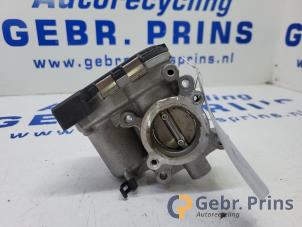 Gebruikte Gasklephuis Mercedes A (177.0) 1.3 A-200 Turbo 16V Prijs € 50,00 Margeregeling aangeboden door Autorec. Gebr. Prins b.v.