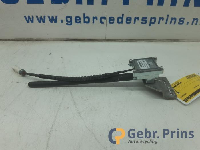 Gebruikte Antenne Ford Transit Custom 2.0 TDCi 16V Eco Blue 105 mHEV Prijs € 30,25 Inclusief btw aangeboden door Autorec. Gebr. Prins b.v.