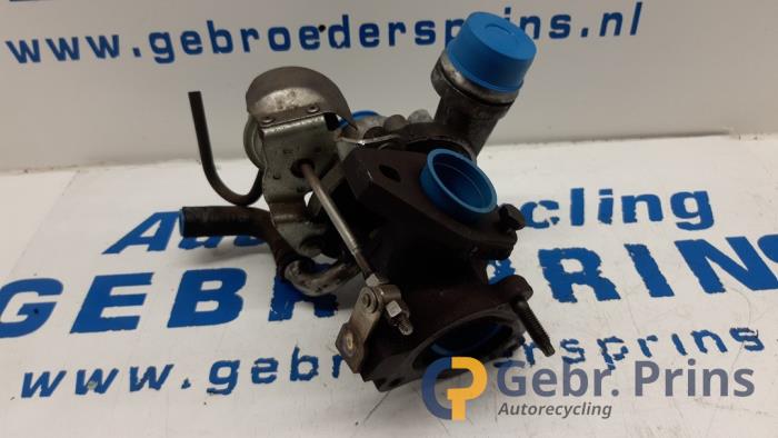 Gebruikte Turbo Renault Clio III (BR/CR) 1.5 dCi FAP Prijs € 100,00 Margeregeling aangeboden door Autorec. Gebr. Prins b.v.