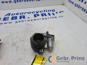Gebruikte Gasklephuis Opel Astra K 1.2 Turbo 12V Prijs € 50,00 Margeregeling aangeboden door Autorec. Gebr. Prins b.v.