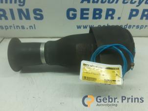 Gebruikte Luchtbalg BMW 5 serie Touring (F11) 525d 24V Prijs € 125,00 Margeregeling aangeboden door Autorec. Gebr. Prins b.v.