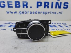 Gebruikte Schakelaar boordcomputer BMW 5 serie (G30) 523d 2.0 TwinPower Turbo 16V Prijs € 150,00 Margeregeling aangeboden door Autorec. Gebr. Prins b.v.