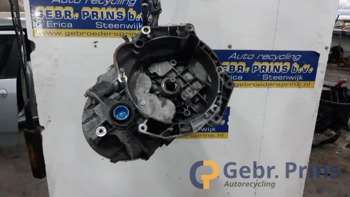 Gebruikte Versnellingsbak Fiat Grande Punto (199) 1.3 JTD Multijet 16V VGT Prijs € 250,00 Margeregeling aangeboden door Autorec. Gebr. Prins b.v.
