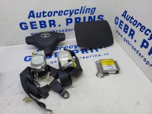 Gebruikte Airbag set Toyota Aygo (B10) 1.0 12V VVT-i Prijs € 200,00 Margeregeling aangeboden door Autorec. Gebr. Prins b.v.
