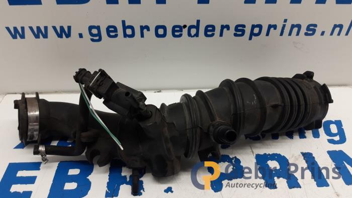 Gebruikte Turboslang Renault Clio III Estate/Grandtour (KR) 1.2 16V TCE 100 Prijs € 20,00 Margeregeling aangeboden door Autorec. Gebr. Prins b.v.