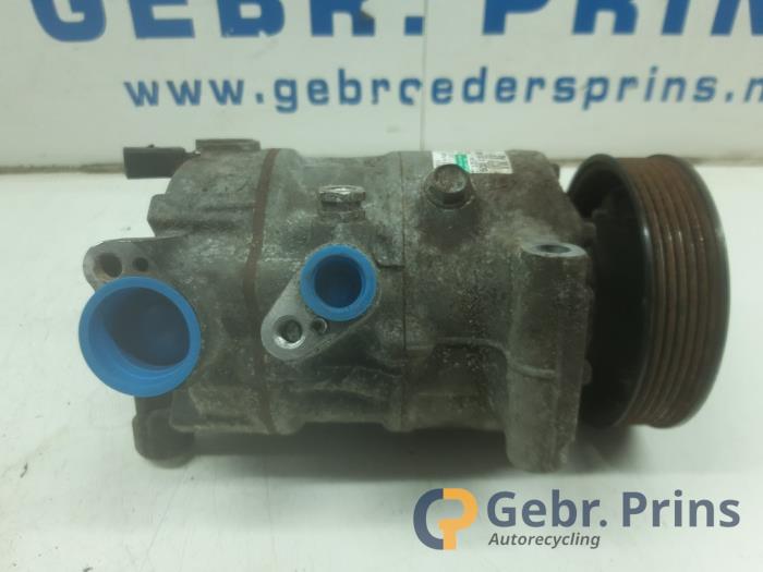 Gebruikte Aircopomp Volkswagen Golf VII (AUA) 1.6 TDI 16V Prijs € 75,00 Margeregeling aangeboden door Autorec. Gebr. Prins b.v.