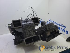 Gebruikte Kachelhuis Renault Kangoo Express (FW) ZE Prijs € 121,00 Inclusief btw aangeboden door Autorec. Gebr. Prins b.v.