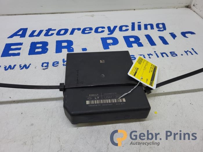 Gebruikte Module Bodycontrol Renault Kangoo Express (FW) ZE Prijs € 60,50 Inclusief btw aangeboden door Autorec. Gebr. Prins b.v.