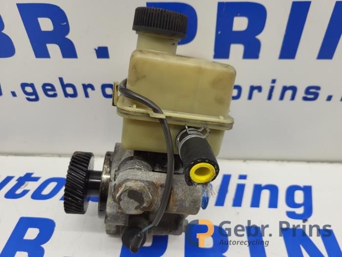 Stuurbekrachtiging Pomp van een Mazda 6 Sportbreak (GY19/89) 2.0 CiDT 16V 2006