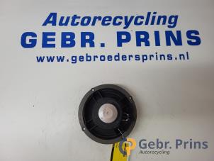 Gebruikte Luidspreker Volkswagen Up! (121) 1.0 12V 60 Prijs € 10,00 Margeregeling aangeboden door Autorec. Gebr. Prins b.v.