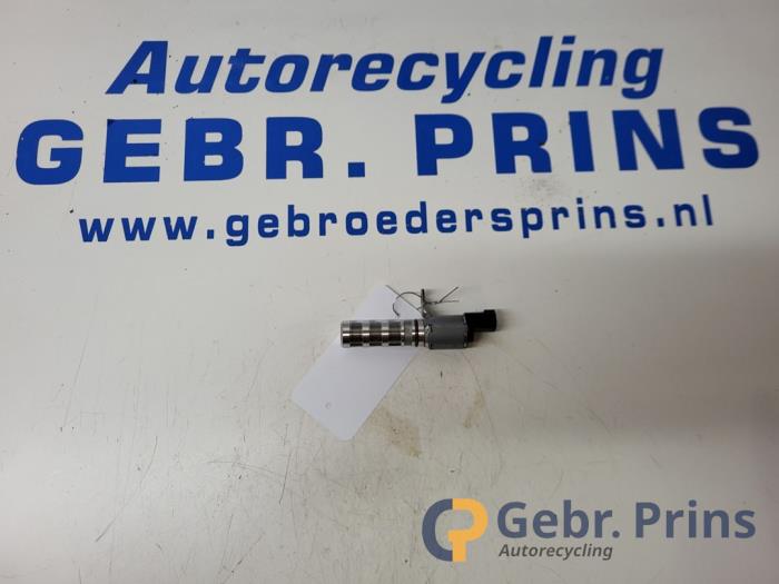 Gebruikte Nokkenas Sensor Renault Clio V (RJAB) 1.0 TCe 90 12V Prijs € 50,00 Margeregeling aangeboden door Autorec. Gebr. Prins b.v.