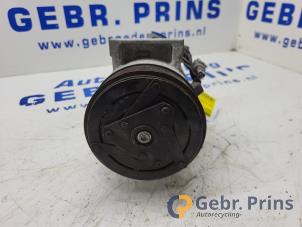 Gebruikte Pomp Airco Renault Clio IV Estate/Grandtour (7R) 0.9 Energy TCE 90 12V Prijs € 150,00 Margeregeling aangeboden door Autorec. Gebr. Prins b.v.