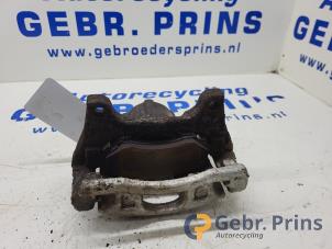 Gebruikte Remklauw (Tang) rechts-voor Dodge Journey 2.4 16V Prijs € 50,00 Margeregeling aangeboden door Autorec. Gebr. Prins b.v.