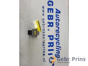 Gebruikte Computer Koeling Renault Twingo II (CN) 1.5 dCi 90 FAP Prijs € 25,00 Margeregeling aangeboden door Autorec. Gebr. Prins b.v.