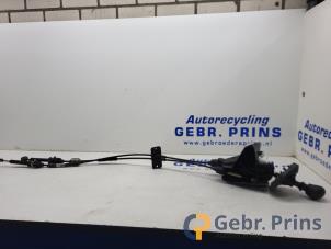 Gebruikte Versnellingspook Opel Vivaro 1.6 CDTI BiTurbo 120 Prijs € 60,50 Inclusief btw aangeboden door Autorec. Gebr. Prins b.v.