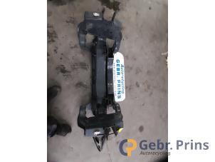 Gebruikte Subframe Iveco New Daily VI 35C18,35S18,40C18,50C18,60C18,65C18,70C18 Prijs € 423,50 Inclusief btw aangeboden door Autorec. Gebr. Prins b.v.