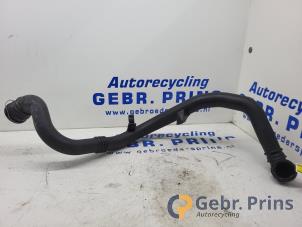 Gebruikte Intercooler Buis Opel Astra K Sports Tourer 1.0 Turbo 12V Prijs € 50,00 Margeregeling aangeboden door Autorec. Gebr. Prins b.v.
