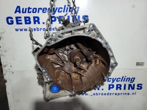 Gebruikte Versnellingsbak Peugeot 108 1.0 12V Prijs € 200,00 Margeregeling aangeboden door Autorec. Gebr. Prins b.v.