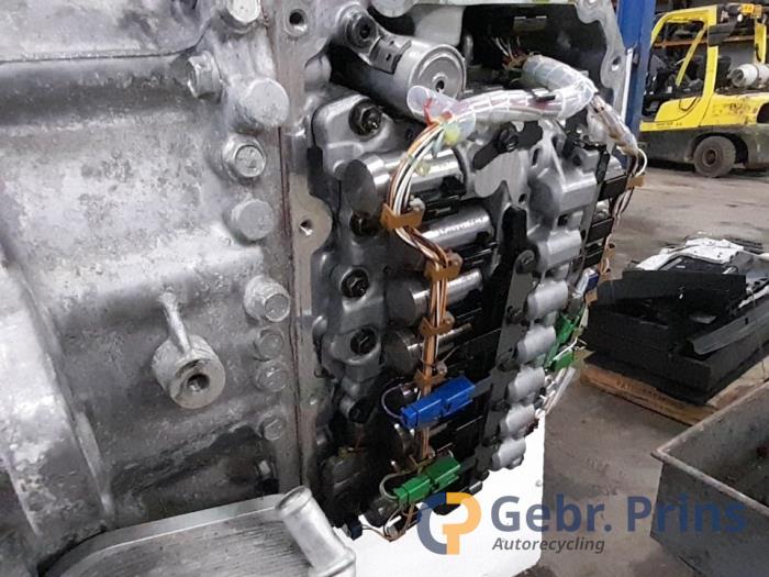 Versnellingsbak van een Citroën C5 Aircross I (A4/AC/AJ/AR) 1.6 Hybrid 225 16V 2021