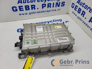 Gebruikte DC/DC converter Citroen C5 Aircross I (A4/AC/AJ/AR) 1.6 Hybrid 225 16V Prijs € 500,00 Margeregeling aangeboden door Autorec. Gebr. Prins b.v.
