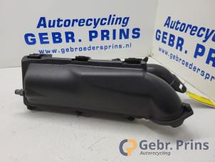 Gebruikte Luchtfilterhuis Citroen C5 Aircross I (A4/AC/AJ/AR) 1.6 Hybrid 225 16V Prijs € 50,00 Margeregeling aangeboden door Autorec. Gebr. Prins b.v.