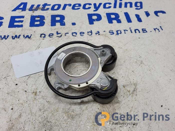 Spanner multiriem van een Citroën C5 Aircross I (A4/AC/AJ/AR) 1.6 Hybrid 225 16V 2021