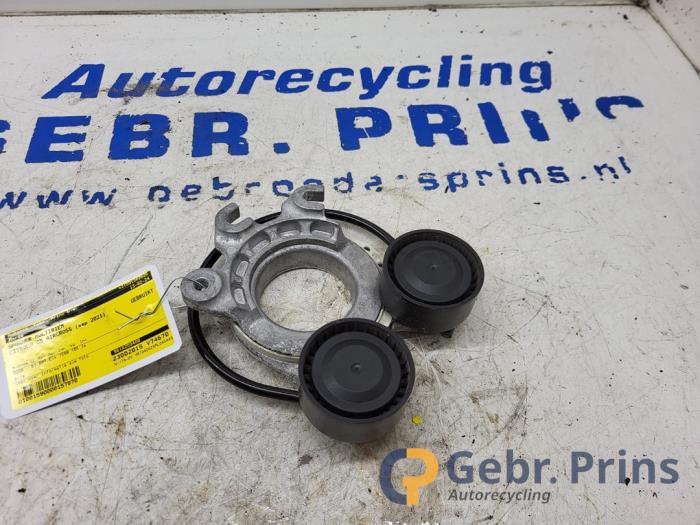 Spanner multiriem van een Citroën C5 Aircross I (A4/AC/AJ/AR) 1.6 Hybrid 225 16V 2021