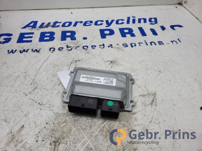 Gebruikte Module (diversen) Citroen C5 Aircross I (A4/AC/AJ/AR) 1.6 Hybrid 225 16V Prijs € 200,00 Margeregeling aangeboden door Autorec. Gebr. Prins b.v.