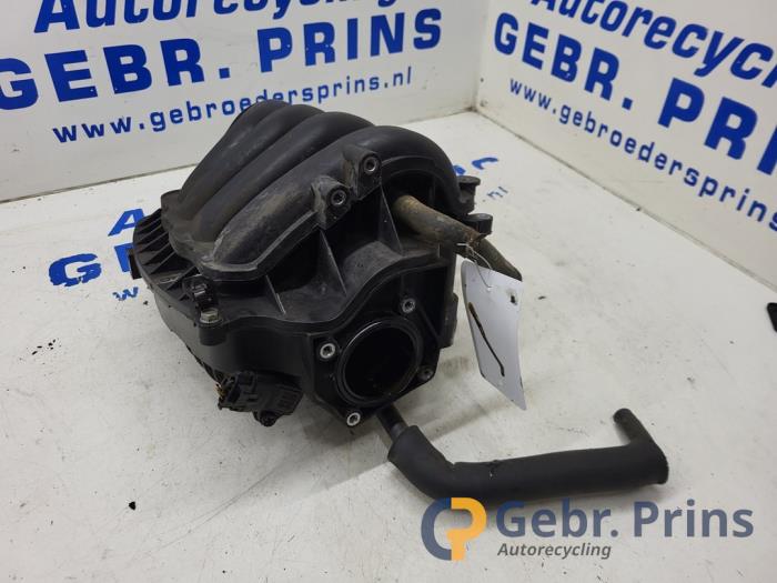 Gebruikte Spruitstuk Inlaat Kia Rio III (UB) 1.4 CVVT 16V Prijs € 100,00 Margeregeling aangeboden door Autorec. Gebr. Prins b.v.