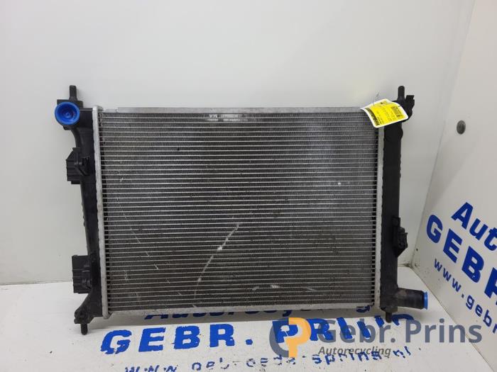 Gebruikte Radiateur Kia Rio III (UB) 1.4 CVVT 16V Prijs € 50,00 Margeregeling aangeboden door Autorec. Gebr. Prins b.v.