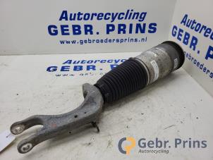 Gebruikte Mac Phersonpoot links-voor Tesla Diversen Prijs € 350,00 Margeregeling aangeboden door Autorec. Gebr. Prins b.v.