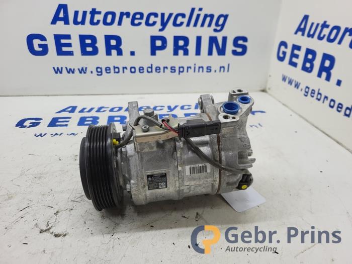 Gebruikte Pomp Airco BMW X4 (G02) M40i 3.0 TwinPower Turbo 24V Prijs € 150,00 Margeregeling aangeboden door Autorec. Gebr. Prins b.v.