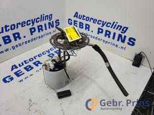 Gebruikte Tank element Pomp Opel Astra J Sports Tourer (PD8/PE8/PF8) 1.4 16V ecoFLEX Prijs € 40,00 Margeregeling aangeboden door Autorec. Gebr. Prins b.v.