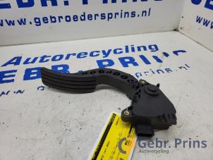 Gebruikte Gaspedaal Renault Trafic (1FL/2FL/3FL/4FL) 2.0 dCi 16V 130 Prijs € 42,35 Inclusief btw aangeboden door Autorec. Gebr. Prins b.v.