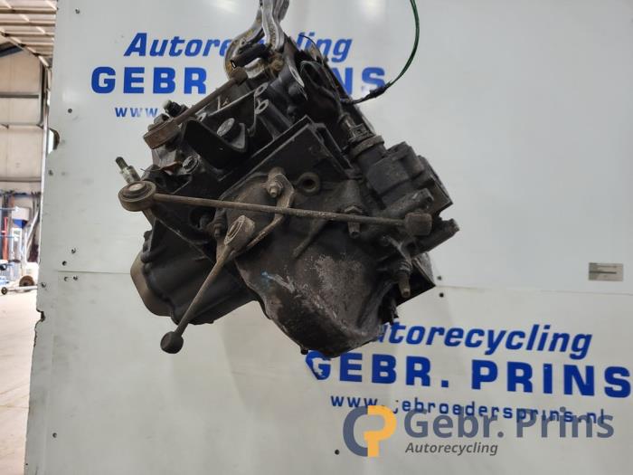 Gebruikte Versnellingsbak Citroen Berlingo 1.9 Di Prijs € 150,00 Margeregeling aangeboden door Autorec. Gebr. Prins b.v.