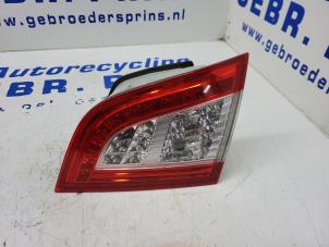 Gebruikte Achterlicht rechts Peugeot 508 SW (8E/8U) 2.0 HDiF 16V Prijs € 40,00 Margeregeling aangeboden door Autorec. Gebr. Prins b.v.