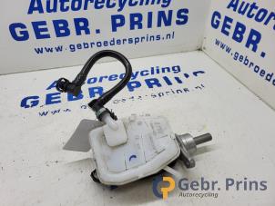 Gebruikte Hoofdremcilinder Renault Trafic (1FL/2FL/3FL/4FL) 2.0 dCi 16V 130 Prijs € 42,35 Inclusief btw aangeboden door Autorec. Gebr. Prins b.v.