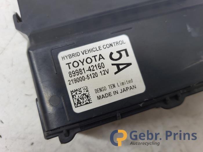 Computer Body Control van een Toyota RAV4 (A5) 2.5 Hybrid 16V AWD 2019