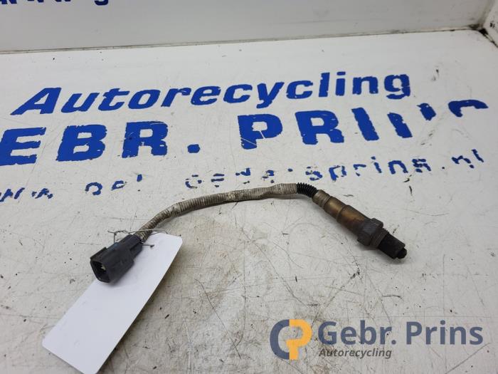 Gebruikte Lambda Sonde Peugeot 107 1.0 12V Prijs € 10,00 Margeregeling aangeboden door Autorec. Gebr. Prins b.v.