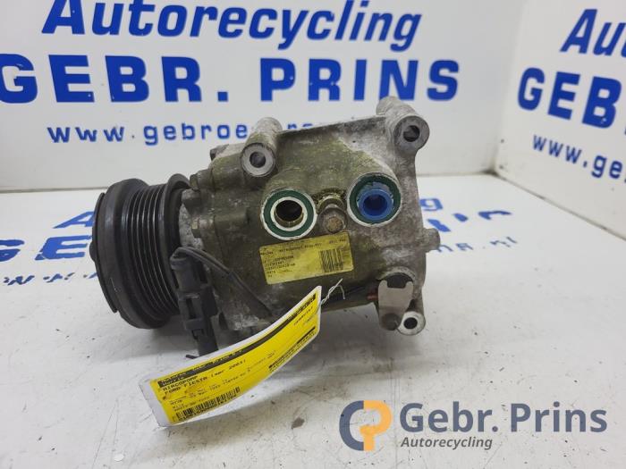 Gebruikte Aircopomp Ford Fiesta 5 (JD/JH) 1.25 16V Prijs € 40,00 Margeregeling aangeboden door Autorec. Gebr. Prins b.v.