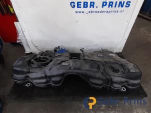 Gebruikte Tank Volvo V60 II (ZW) 2.0 B3 16V Mild Hybrid Prijs € 200,00 Margeregeling aangeboden door Autorec. Gebr. Prins b.v.