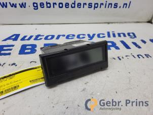 Gebruikte Display Interieur Volvo C30 (EK/MK) 1.6 D 16V Prijs € 25,00 Margeregeling aangeboden door Autorec. Gebr. Prins b.v.